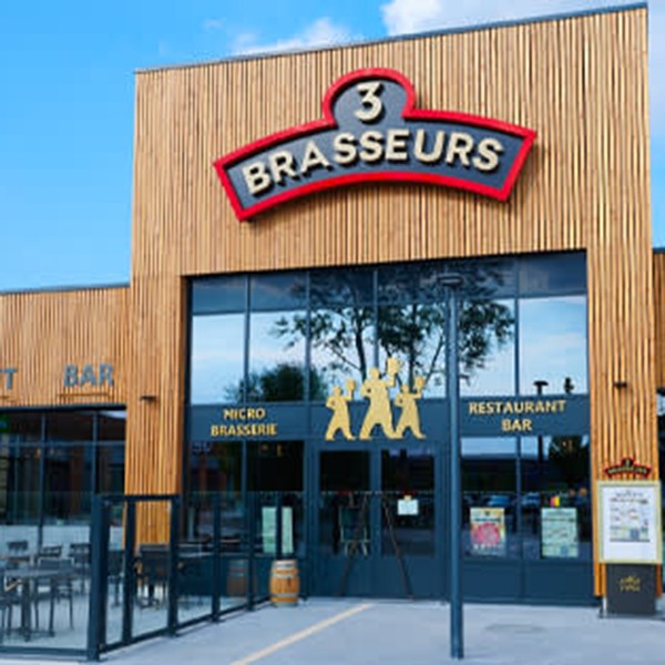 3 BRASSEURS